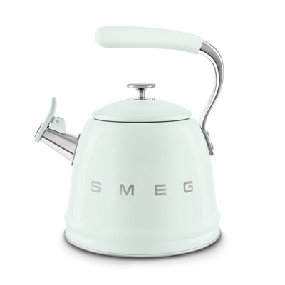 Stovetop kettle · Green